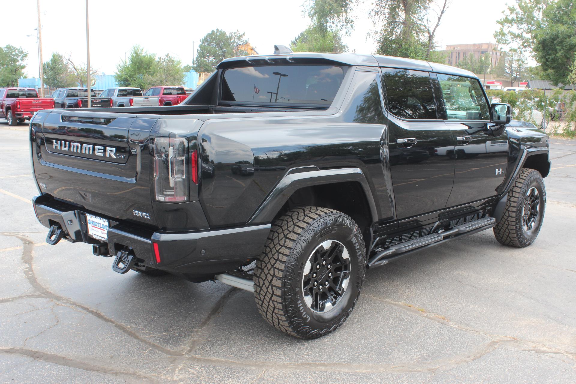2025 GMC HUMMER EV Pickup Vehicle Photo in AURORA, CO 80012-4011
