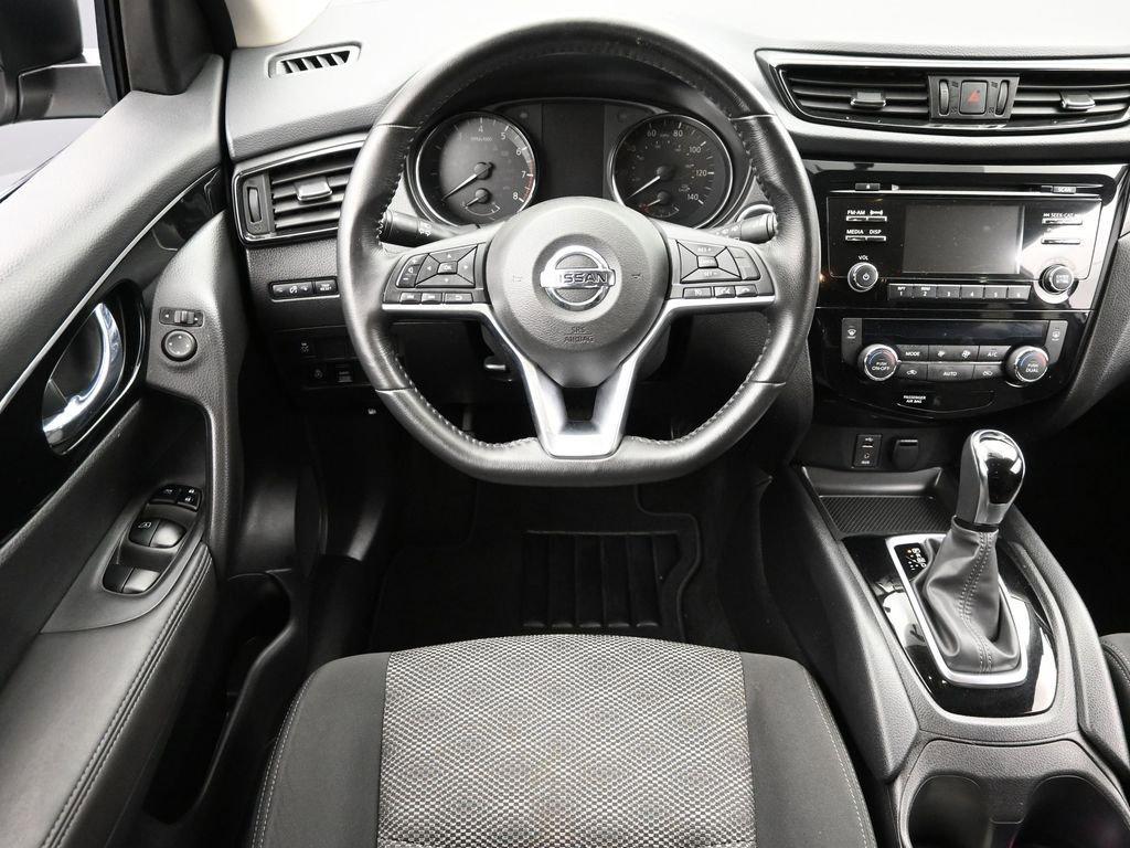 2018 Nissan Rogue Sport Vehicle Photo in Marion, IA 52302