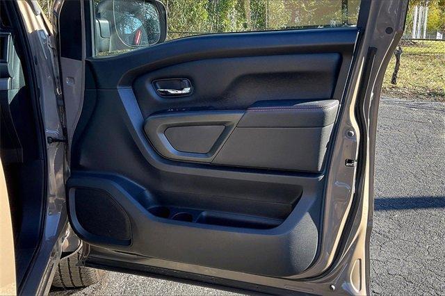 2021 Nissan Titan Vehicle Photo in INDEPENDENCE, MO 64055-1314