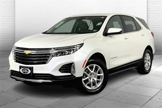 2024 Chevrolet Equinox Vehicle Photo in KANSAS CITY, MO 64114-4545