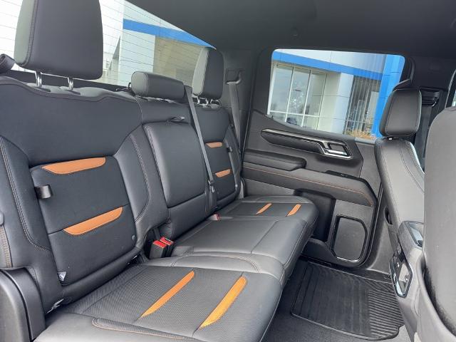 2023 GMC Sierra 1500 Vehicle Photo in MANHATTAN, KS 66502-5036