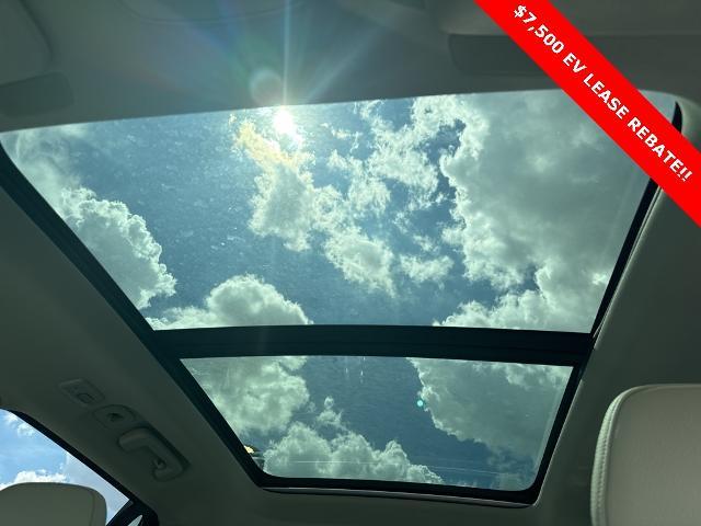 2025 Volvo XC90 Plug-In Hybrid Vehicle Photo in Grapevine, TX 76051