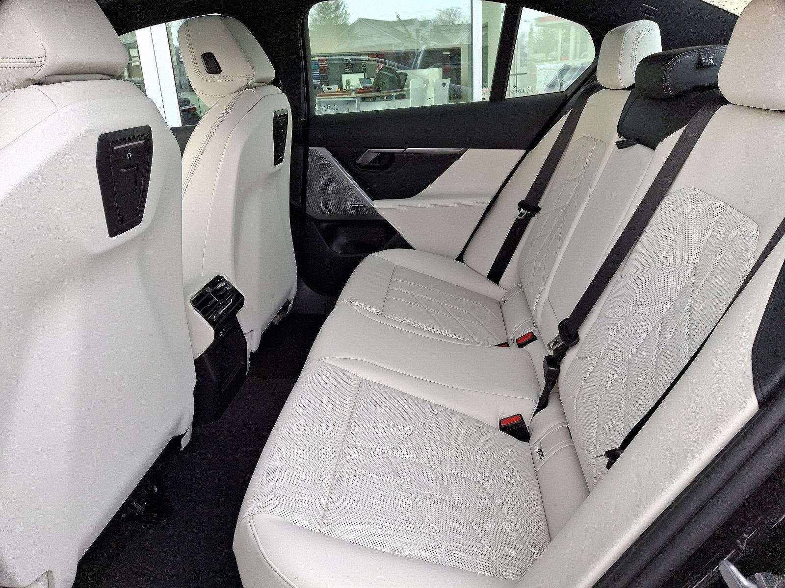 2025 BMW i5 Vehicle Photo in Lancaster, PA 17601