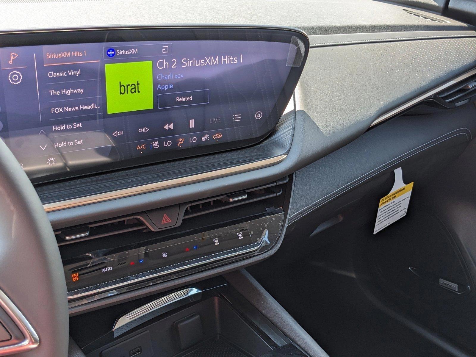 2024 Buick Envision Vehicle Photo in GOLDEN, CO 80401-3850
