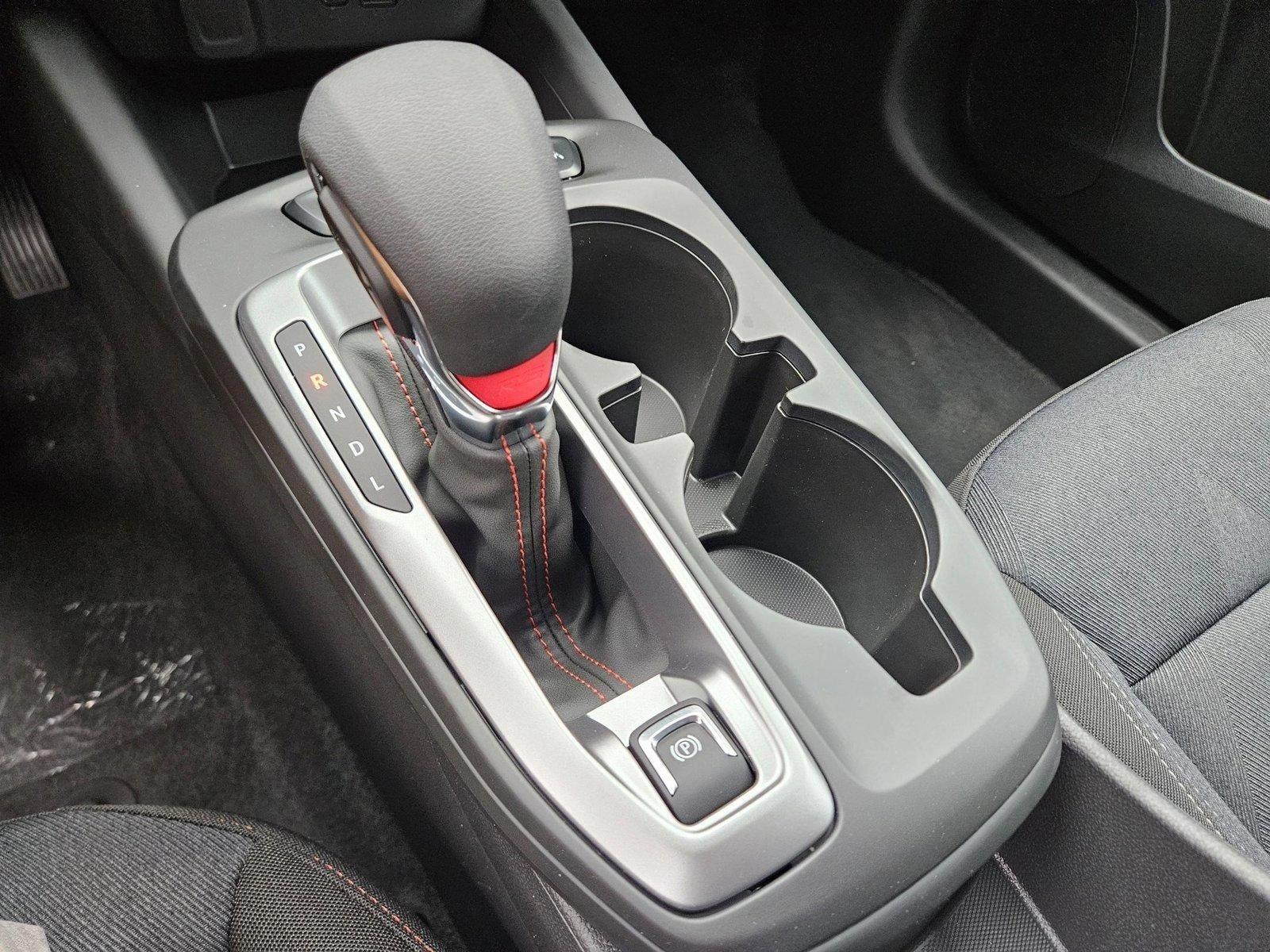 2025 Chevrolet Trax Vehicle Photo in NORTH RICHLAND HILLS, TX 76180-7199