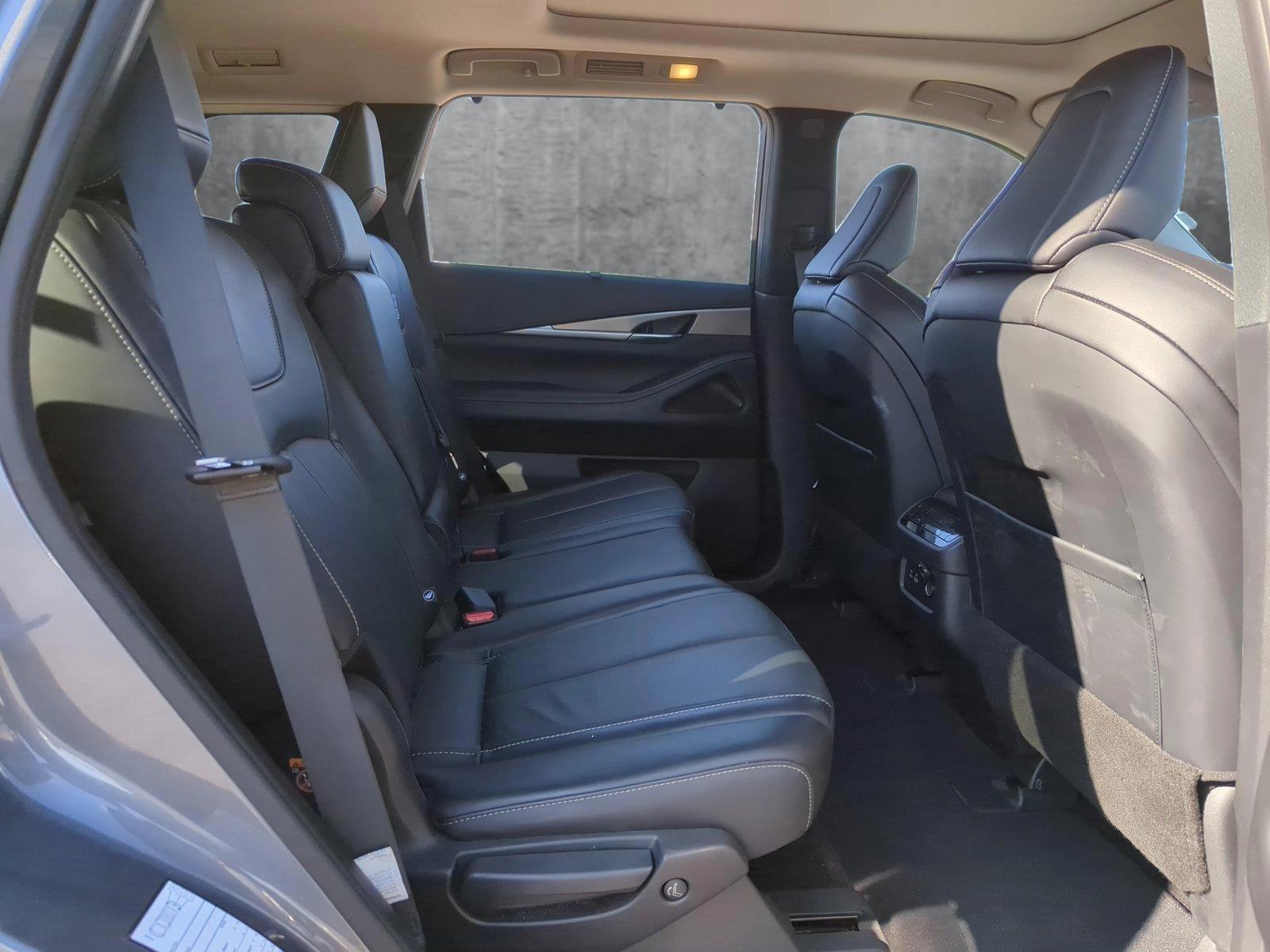 2024 INFINITI QX60 Vehicle Photo in Memphis, TN 38128
