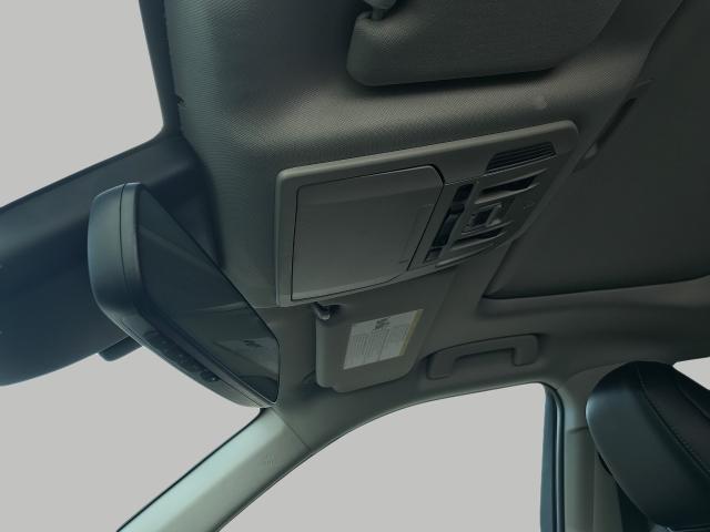 2021 Toyota Highlander Vehicle Photo in GREEN BAY, WI 54303-3330