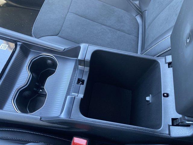 2025 Jeep Grand Cherokee Vehicle Photo in Doylsetown, PA 18901