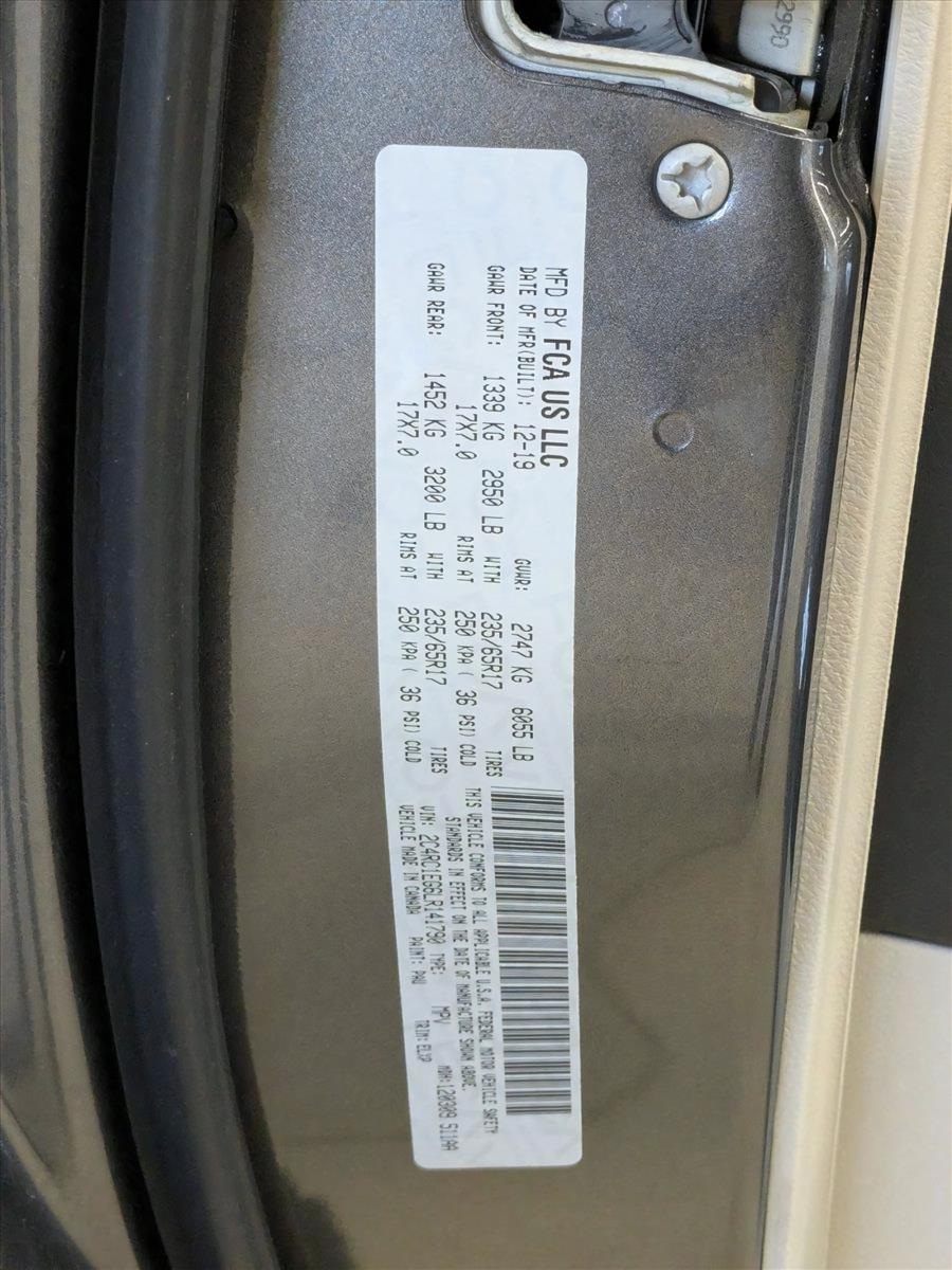 2020 Chrysler Pacifica Vehicle Photo in LAUREL, MD 20707-4622