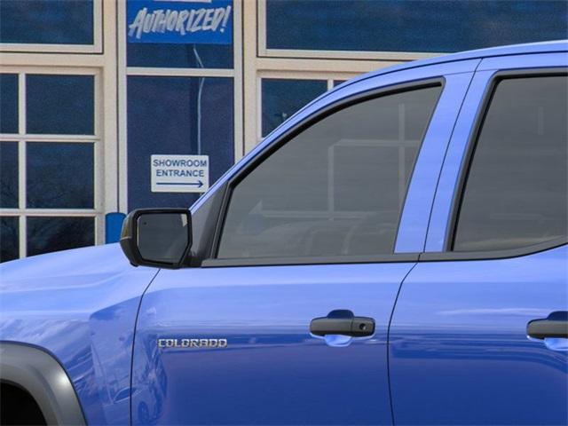 2025 Chevrolet Colorado Vehicle Photo in ENGLEWOOD, CO 80113-6708