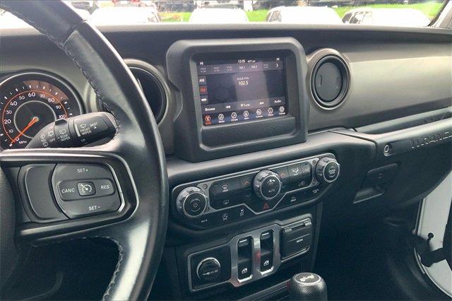 2021 Jeep Wrangler Vehicle Photo in KANSAS CITY, MO 64114-4502