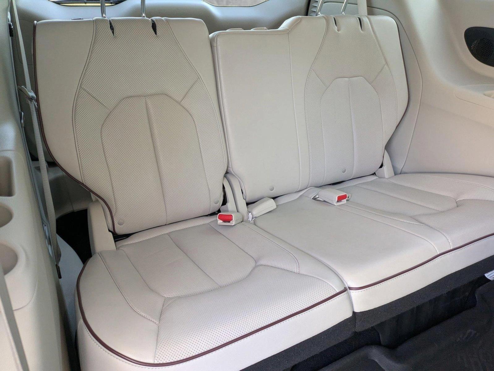 2020 Chrysler Pacifica Vehicle Photo in Corpus Christi, TX 78415