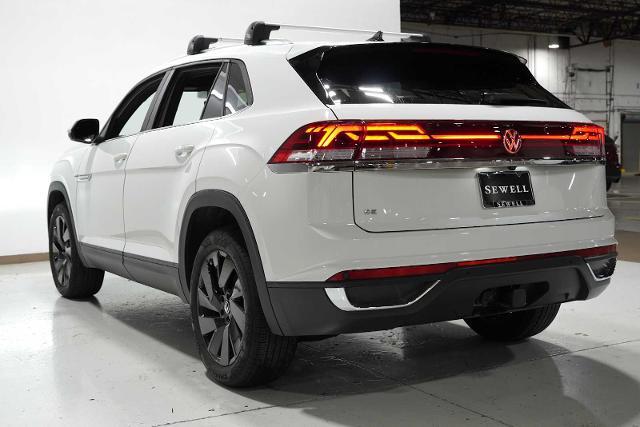2024 Volkswagen Atlas Cross Sport Vehicle Photo in GRAPEVINE, TX 76051