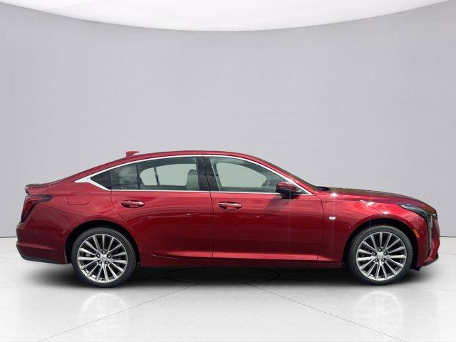 2025 Cadillac CT5 Vehicle Photo in LEOMINSTER, MA 01453-2952