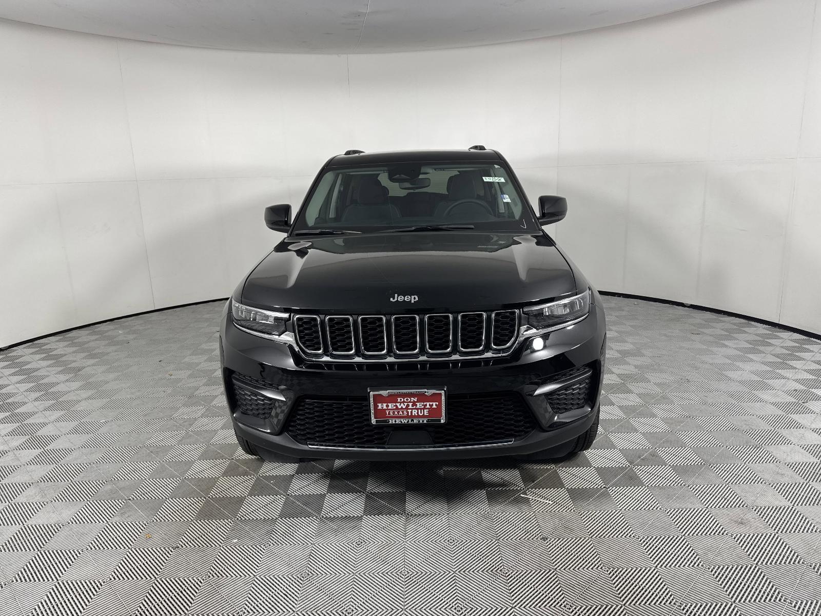 2024 Jeep Grand Cherokee Vehicle Photo in GEORGETOWN, TX 78626-7508