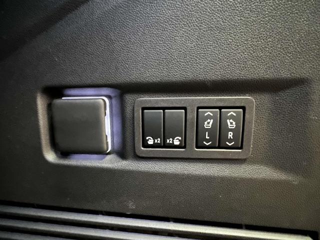 2023 Chevrolet Tahoe Vehicle Photo in Roslyn, NY 11576