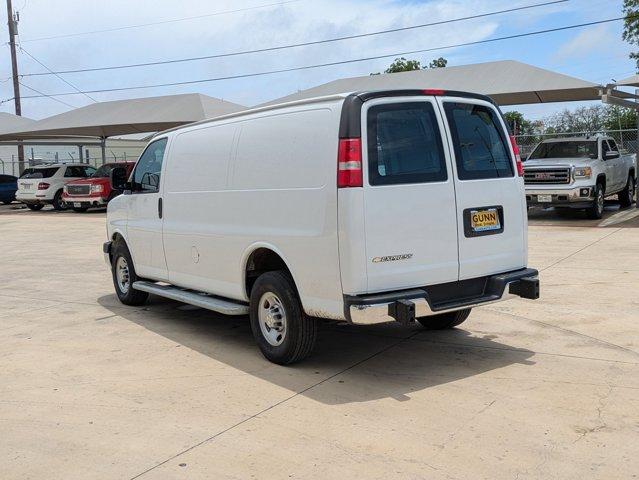 2023 Chevrolet Express Cargo 2500 Vehicle Photo in SELMA, TX 78154-1460