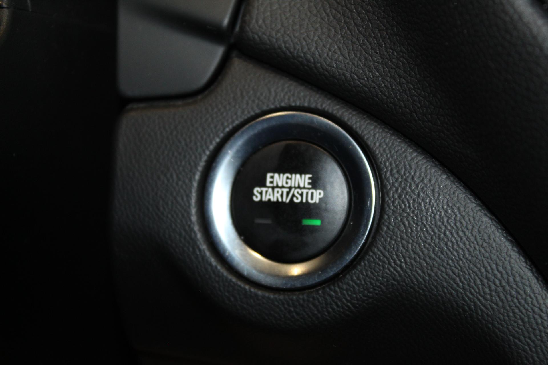 2022 Chevrolet Equinox Vehicle Photo in NORTHAMPTON, MA 01060-1120