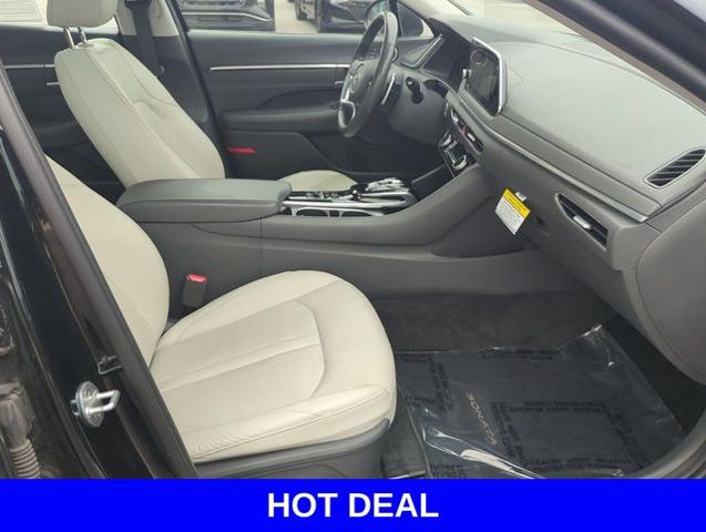 2020 Hyundai SONATA Vehicle Photo in Merrillville, IN 46410