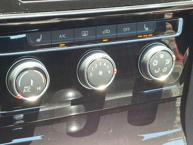 2018 Volkswagen Golf GTI Vehicle Photo in DANBURY, CT 06810-5034
