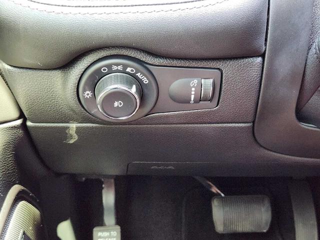2022 Dodge Durango Vehicle Photo in DENTON, TX 76210-9321