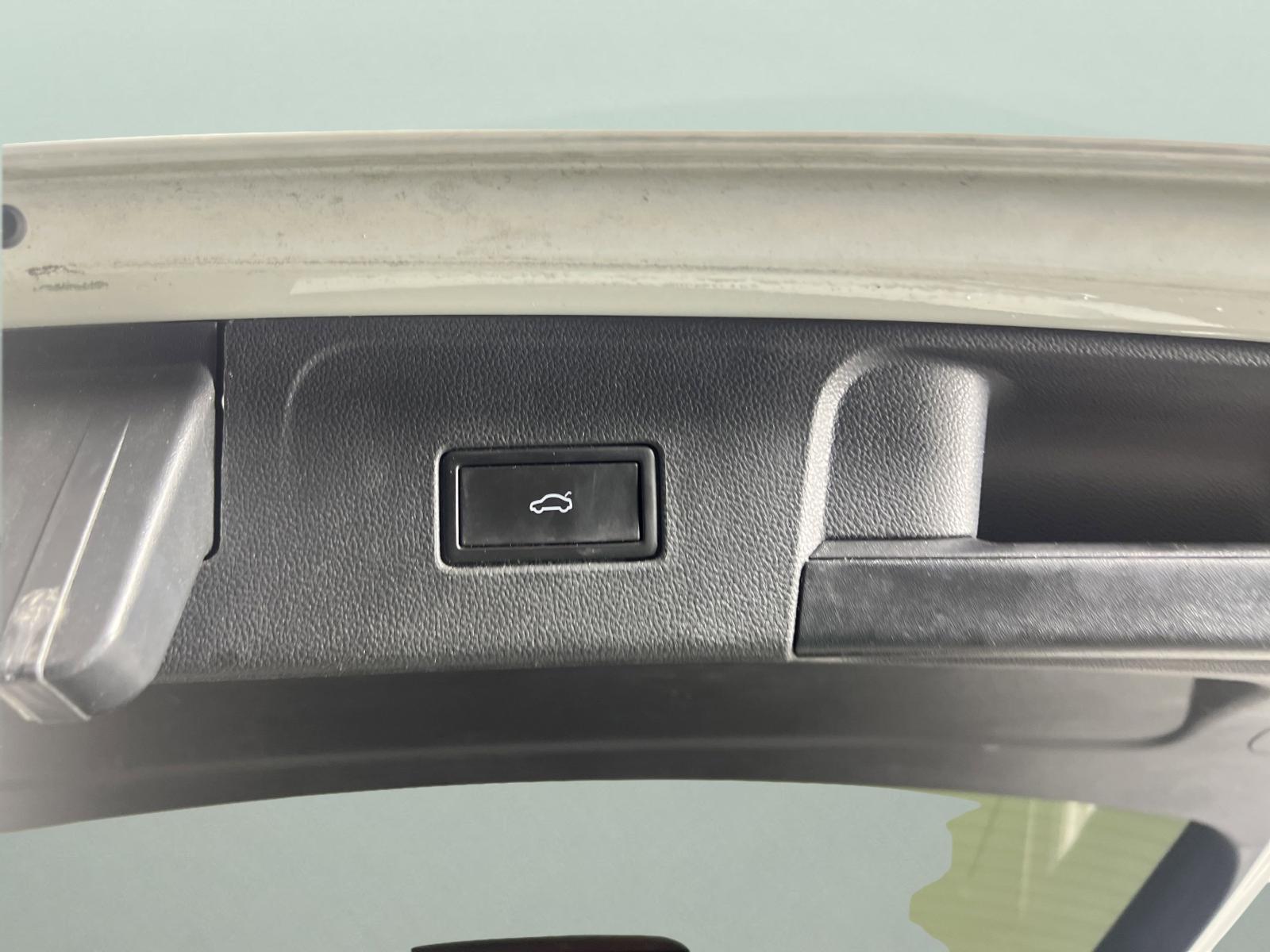2022 Volkswagen Atlas Vehicle Photo in Georgetown, TX 78626