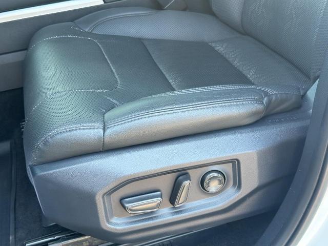 2023 Toyota Sequoia Vehicle Photo in COLUMBIA, MO 65203-3903