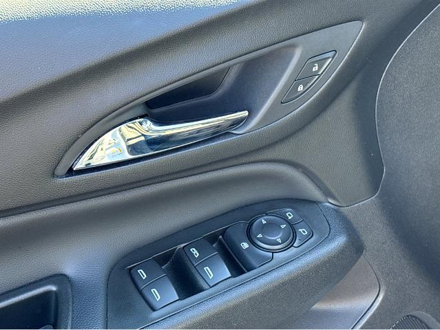 2024 Chevrolet Equinox Vehicle Photo in BEAUFORT, SC 29906-4218