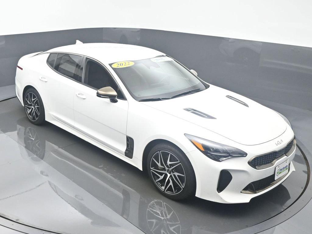 2022 Kia Stinger Vehicle Photo in Cedar Rapids, IA 52402