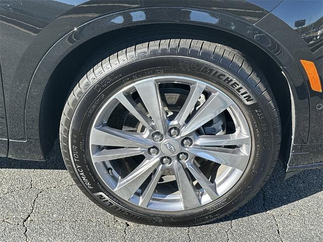 2024 Cadillac XT6 Vehicle Photo in SMYRNA, GA 30080-7631