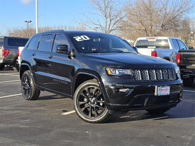 Used 2020 Jeep Grand Cherokee Altitude with VIN 1C4RJFAG4LC426294 for sale in Naperville, IL