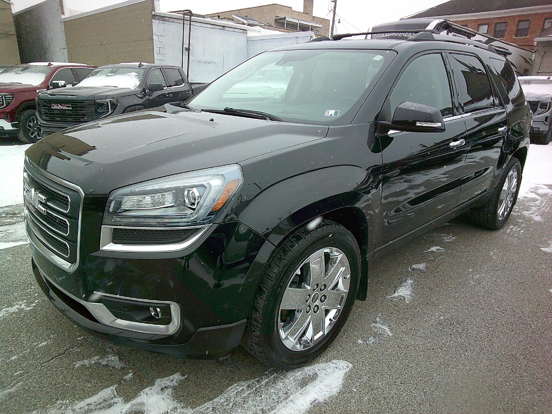 2017 GMC Acadia Limited Vehicle Photo in KITTANNING, PA 16201-1536