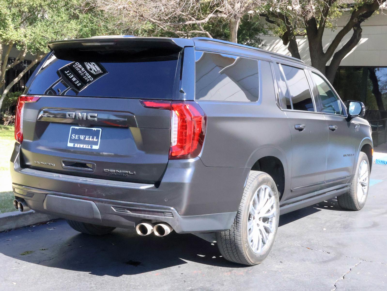 2021 GMC Yukon XL Vehicle Photo in DALLAS, TX 75209-3095