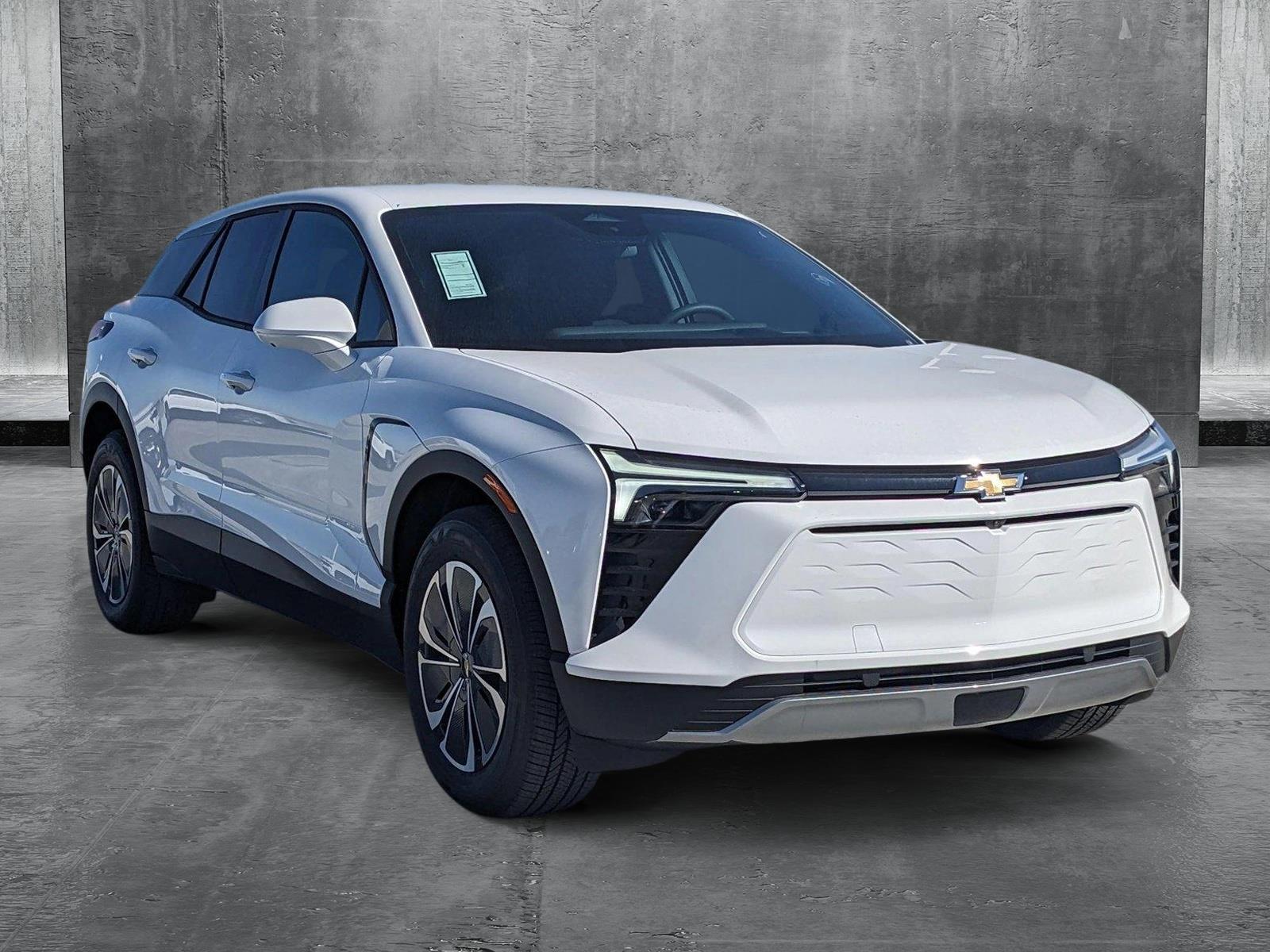 2025 Chevrolet Blazer EV Vehicle Photo in PEMBROKE PINES, FL 33024-6534