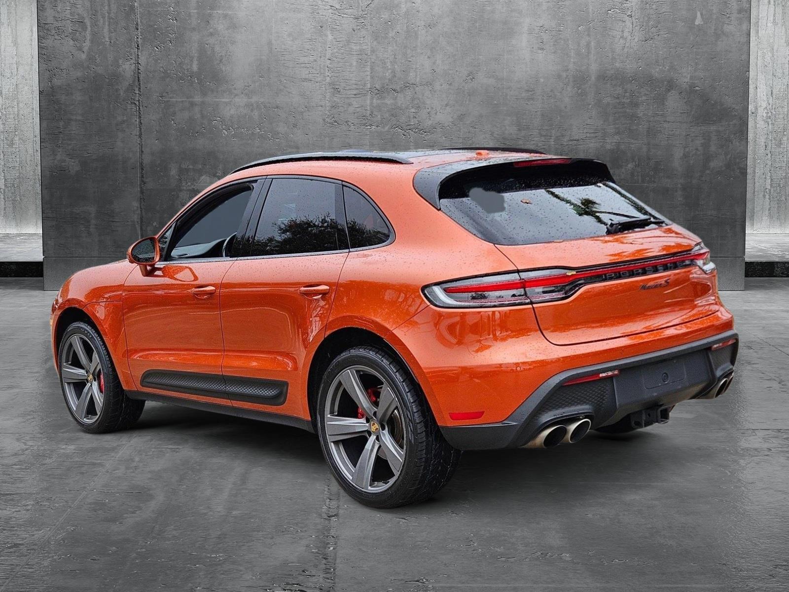 2022 Porsche Macan Vehicle Photo in Pembroke Pines , FL 33027