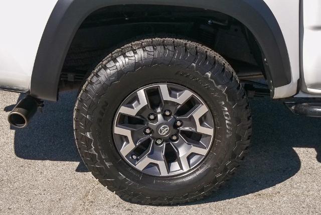 2018 Toyota Tacoma Vehicle Photo in VENTURA, CA 93003-8585