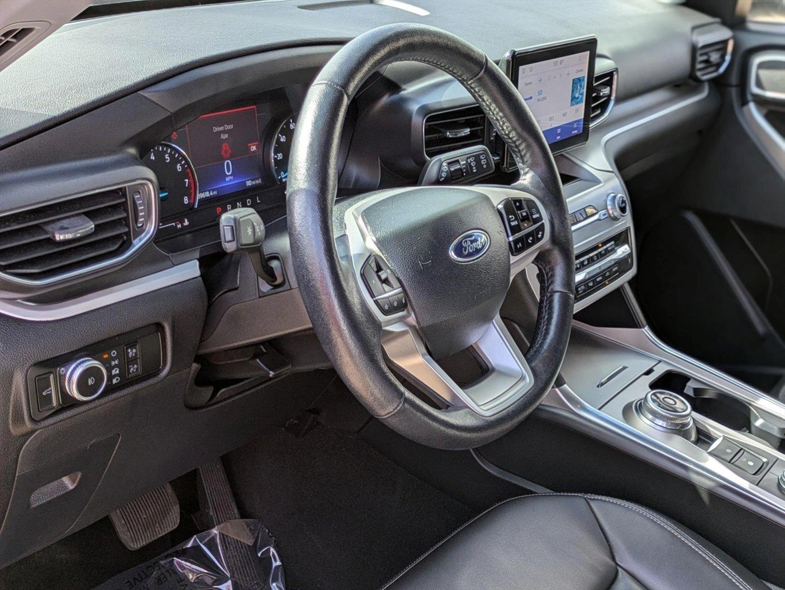 2023 Ford Explorer Vehicle Photo in GOLDEN, CO 80401-3850