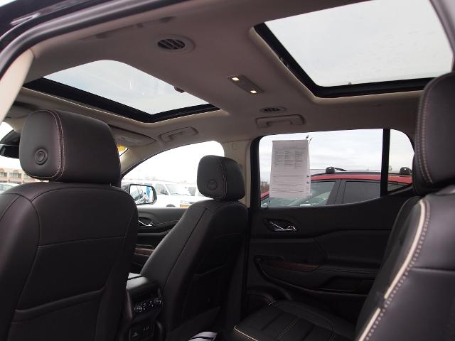 2022 GMC Acadia Vehicle Photo in MADISON, IN 47250-1611