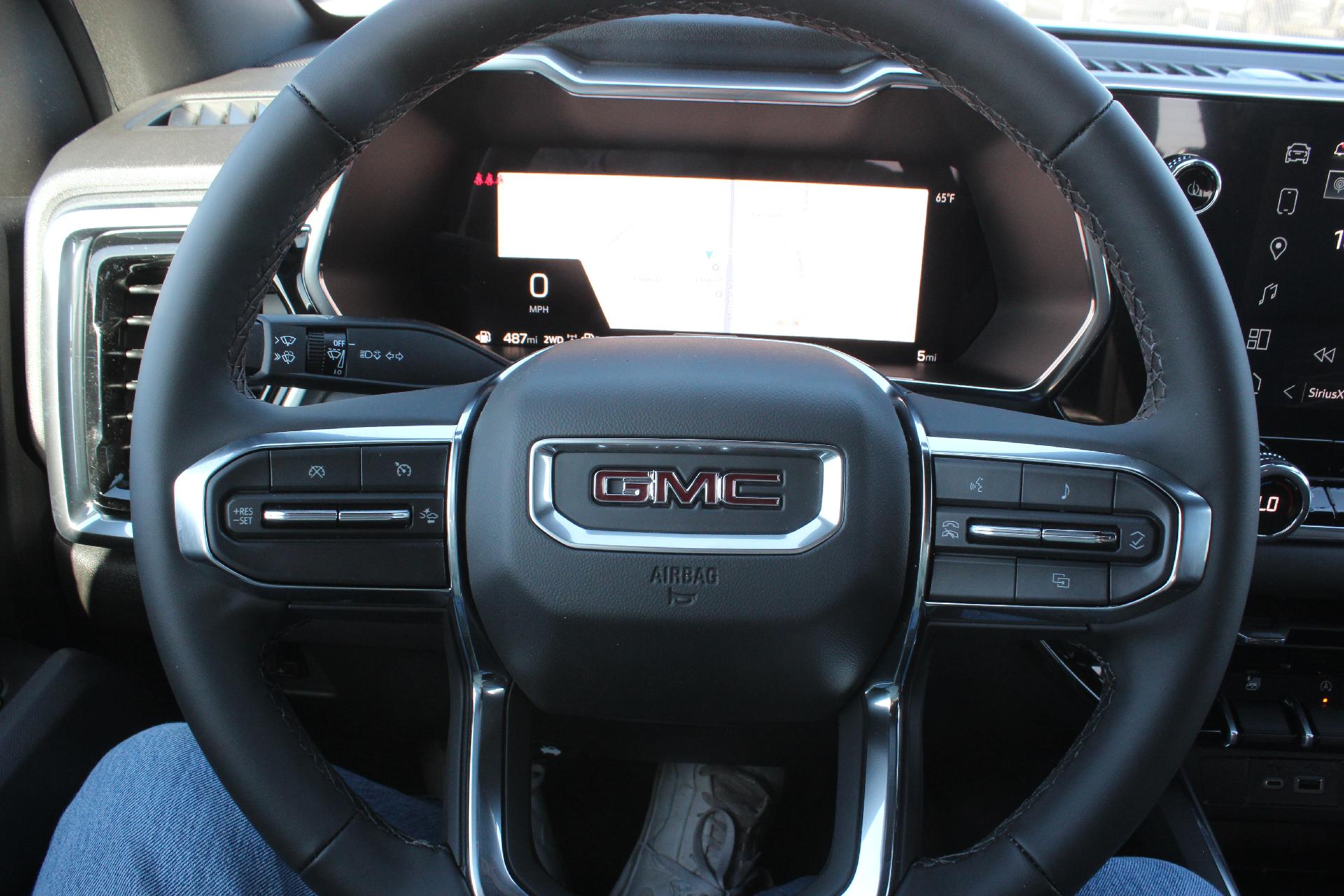 2025 GMC Canyon Vehicle Photo in AURORA, CO 80012-4011