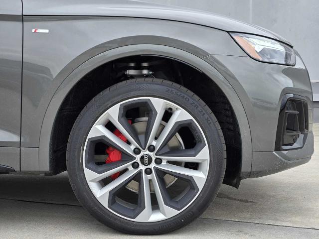 2025 Audi Q5 Sportback Vehicle Photo in SUGAR LAND, TX 77478