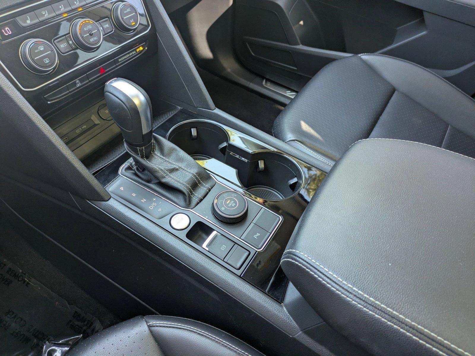 2022 Volkswagen Atlas Vehicle Photo in Sarasota, FL 34231