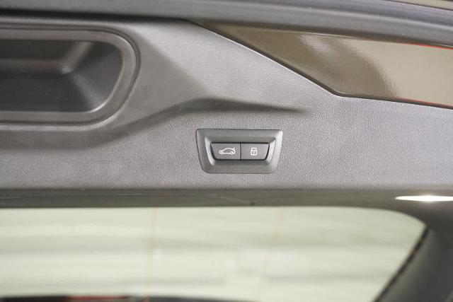 2025 BMW X7 xDrive40i Vehicle Photo in GRAPEVINE, TX 76051