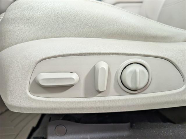 2019 GMC Acadia Vehicle Photo in ENGLEWOOD, CO 80113-6708