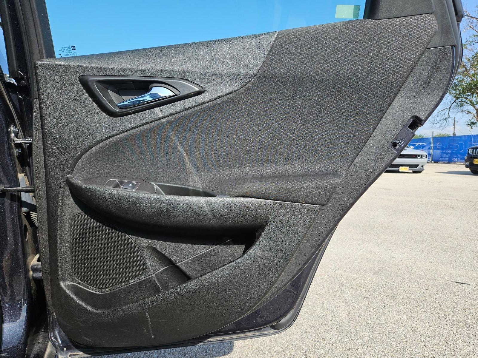 2022 Chevrolet Malibu Vehicle Photo in Seguin, TX 78155