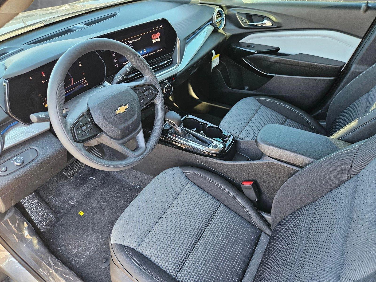2025 Chevrolet Trax Vehicle Photo in PEORIA, AZ 85382-3715