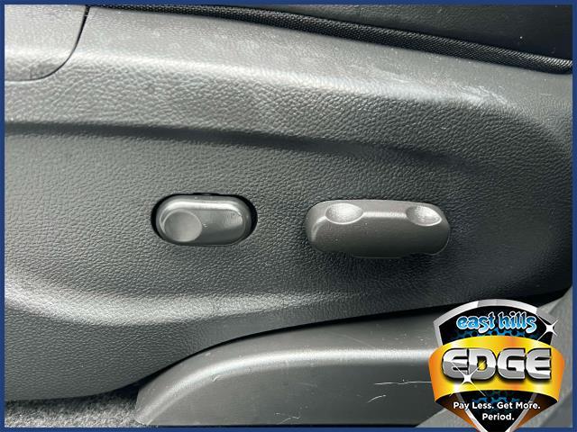 2022 Chevrolet Trax Vehicle Photo in Roslyn, NY 11576