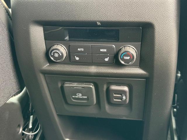 2023 Chevrolet Traverse Vehicle Photo in COLUMBIA, MO 65203-3903