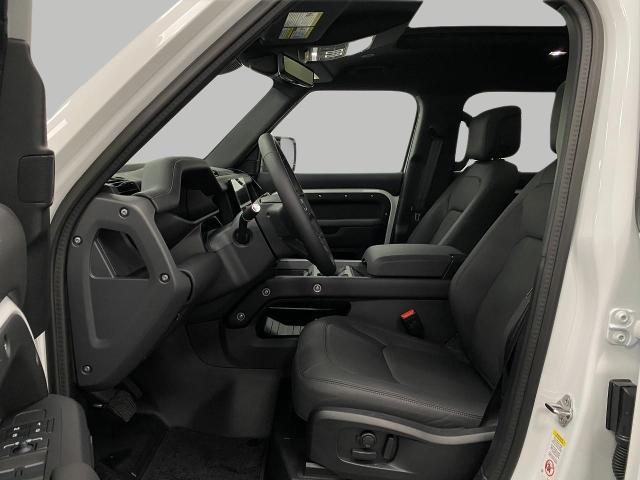 2025 Defender Vehicle Photo in Appleton, WI 54913