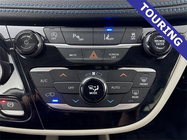 2021 Chrysler Pacifica Vehicle Photo in Puyallup, WA 98371