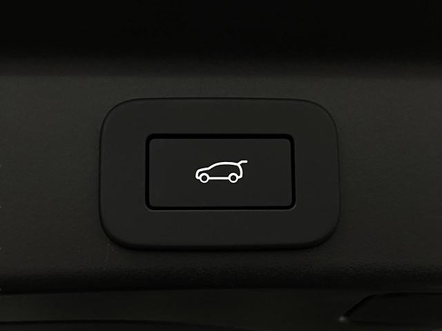 2026 Jaguar F-PACE Vehicle Photo in Appleton, WI 54913